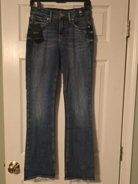 Silver Jeans Women's Curvy Fit Mid Rise Slim Boot